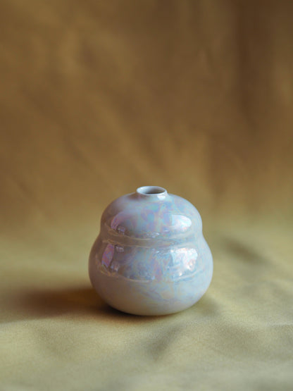 POMELO vase by Laura Itkonen